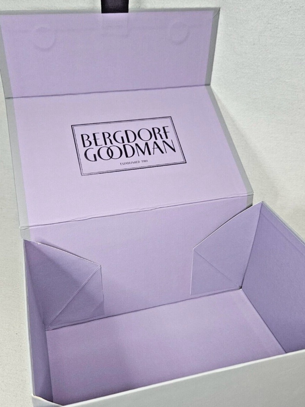 Bergdorf Goodman empty box Lavender Gift Box